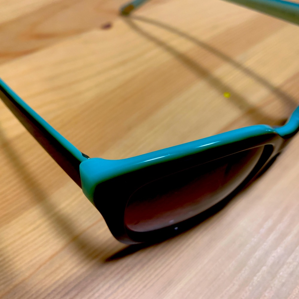 Ted Baker turquoise and tortoiseshell women’s cat eye sunglasses